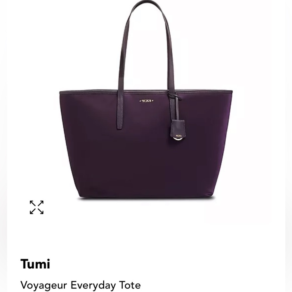 Tumi Voyageur Everyday Tote - Picture 1 of 12